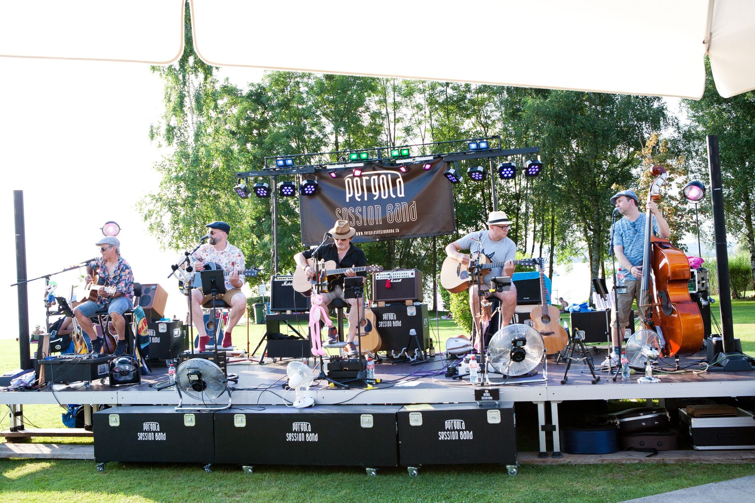 Pergola Session Band